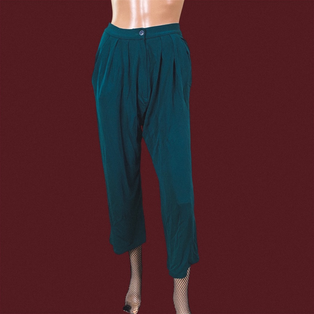 3/$25 Teal pleated high-waisted slinky trousers